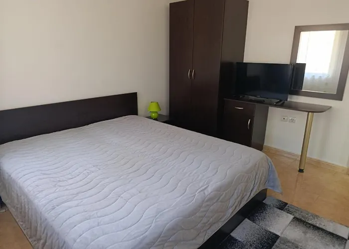 гранд манастира 4а30 весела ваканция Appartamento